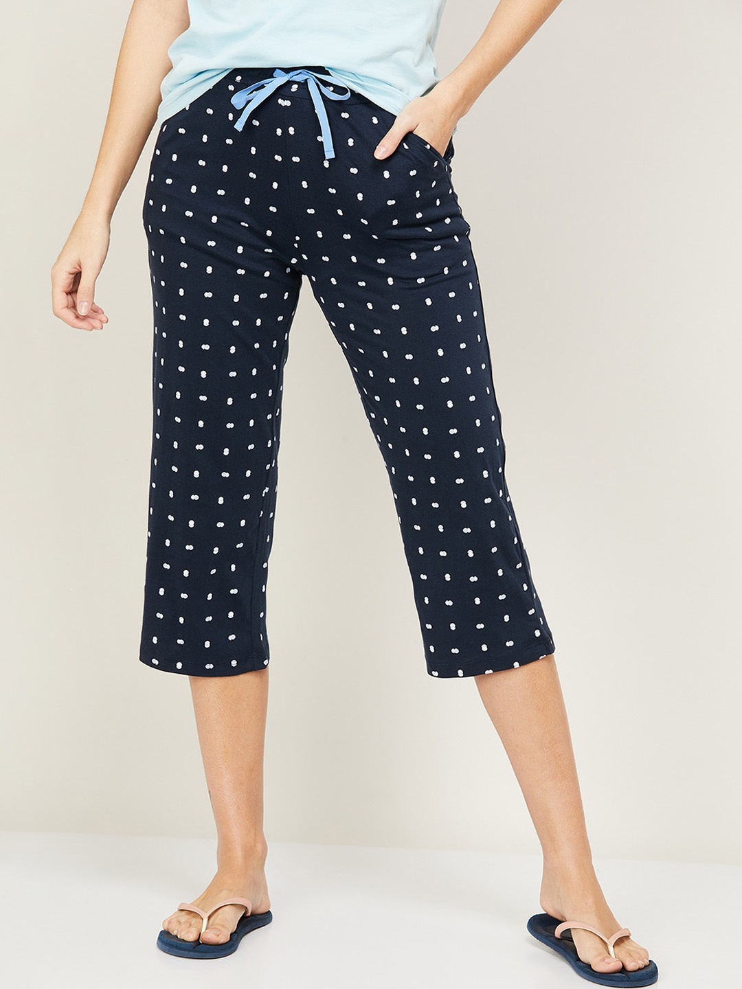 

Ginger by Lifestyle Women Printed Cotton Lounge Capris, Navy blue