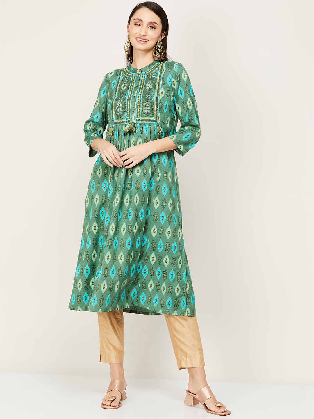 

Melange by Lifestyle Women Green & Blue Ethnic Motifs Printed Thread Work Kurta