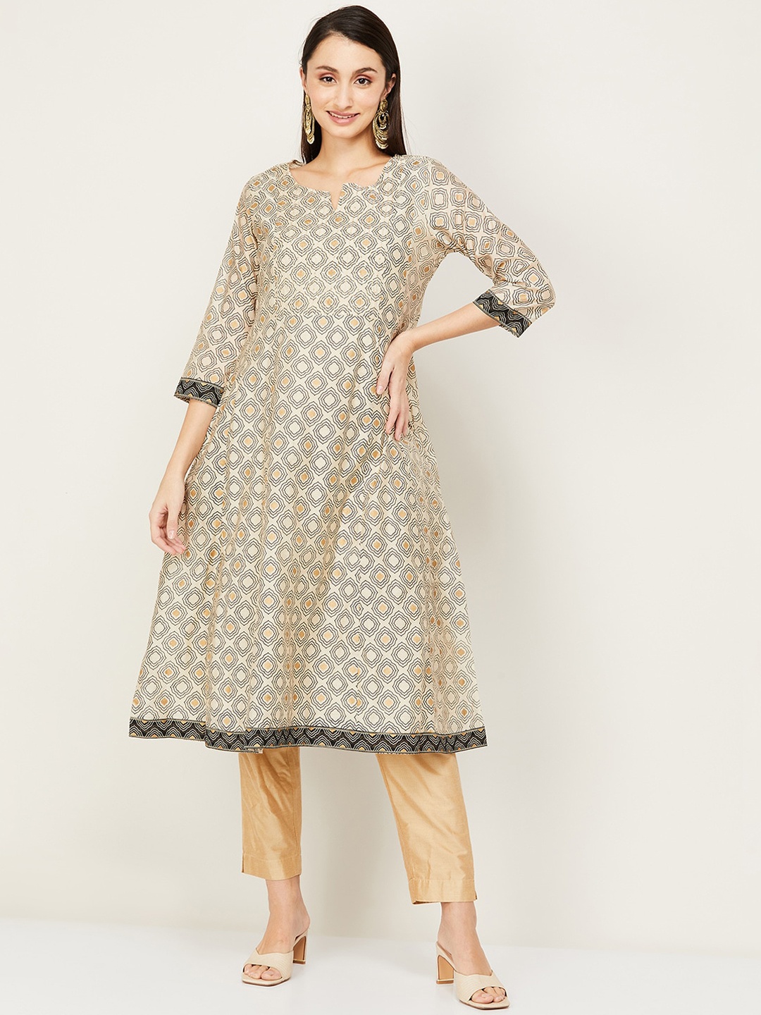 

Melange by Lifestyle Women Beige & Black Ethnic Motifs Printed Kurta