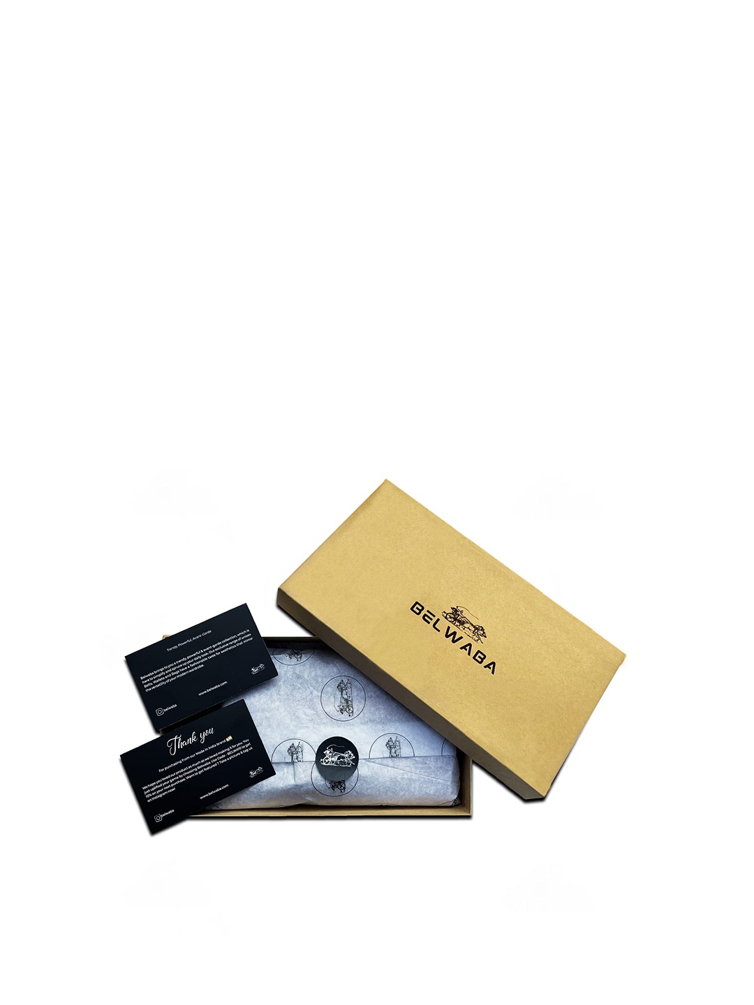 

Belwaba Men Tan Leather Card Holder