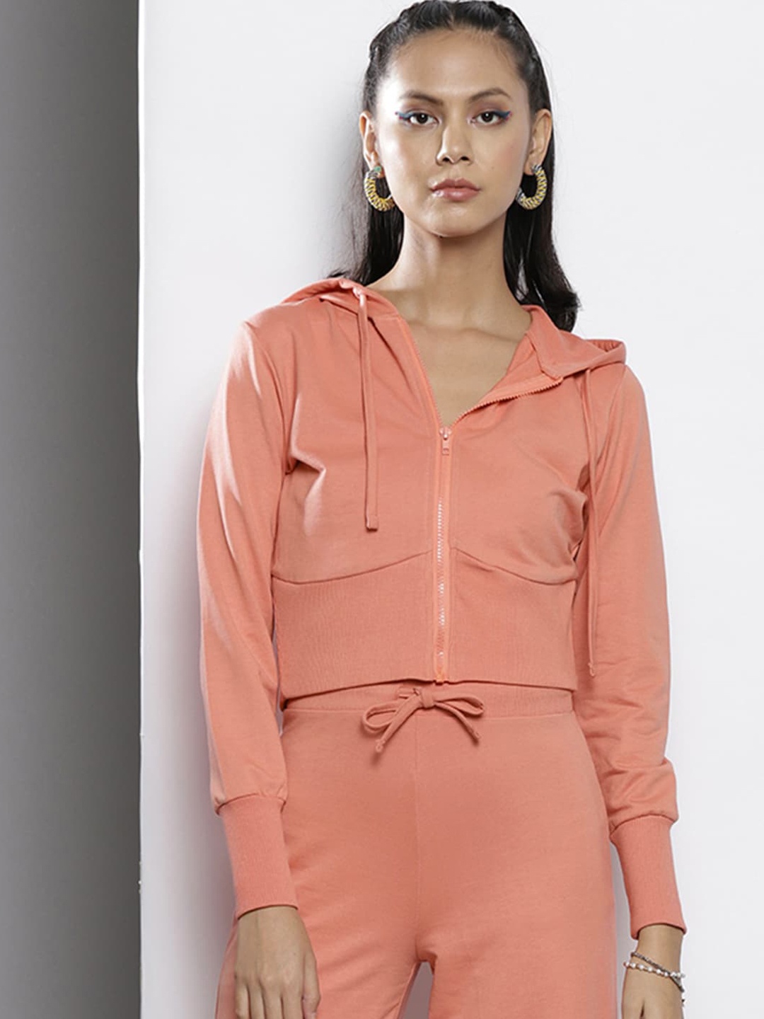 

Shae by SASSAFRAS Women Peach-Coloured Hooded Crop Cotton Sporty Jacket