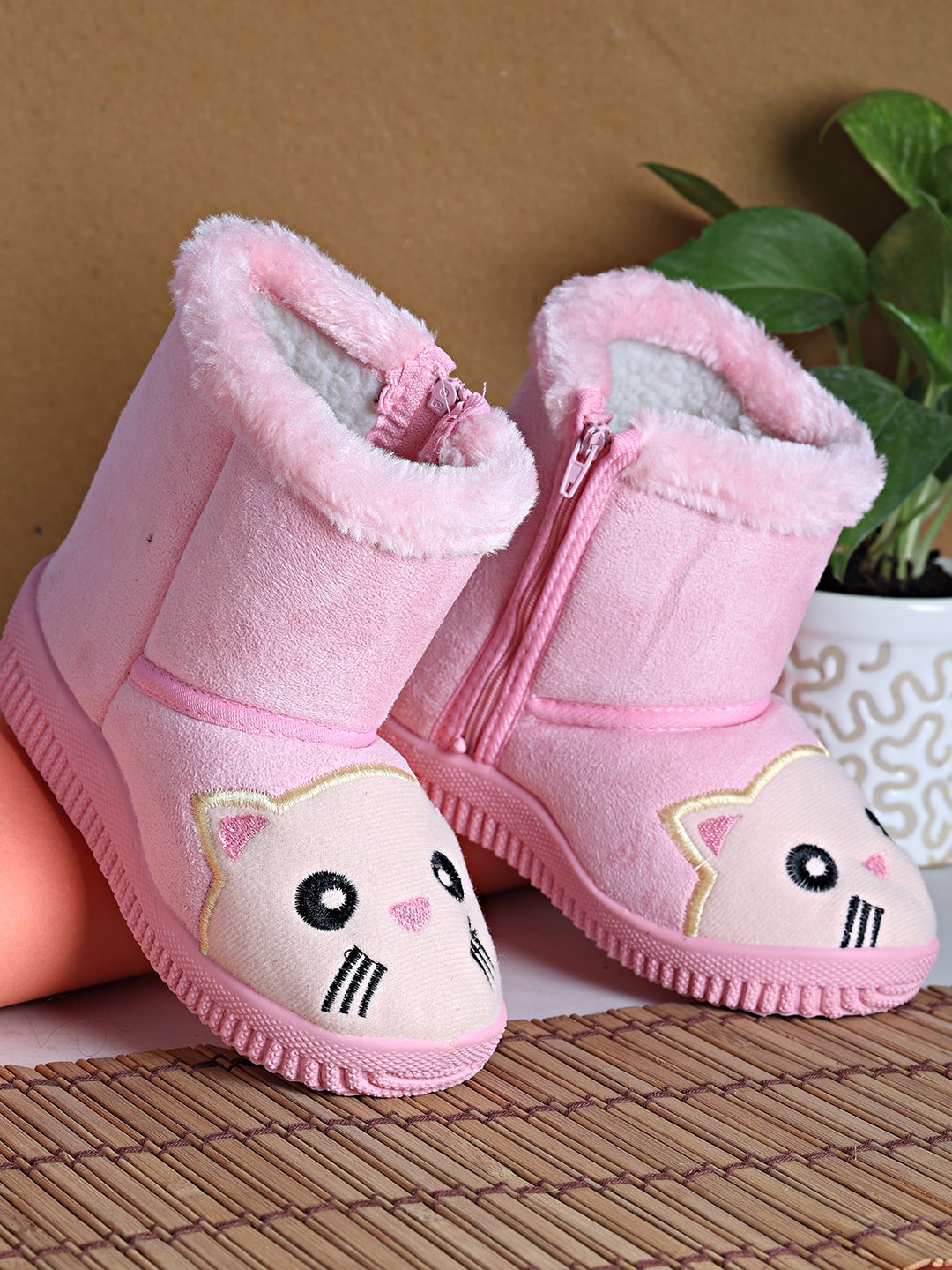 

PASSION PETALS Girls Pink Printed Suede Boots