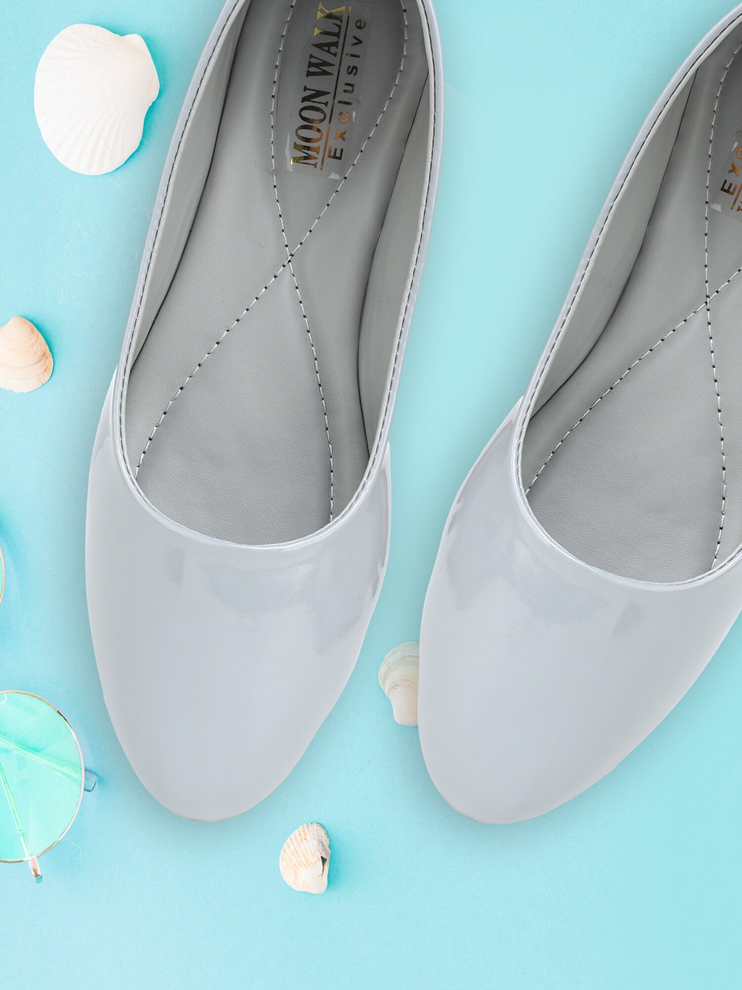 

Moonwalk Women Grey Ballerinas Flats