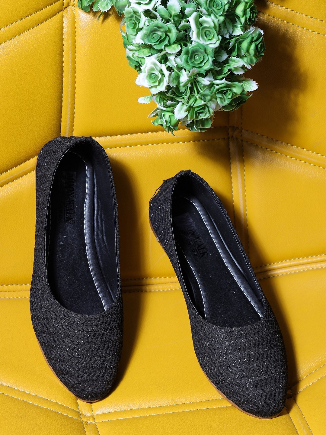 

Moonwalk Women Black Ballerinas Flats