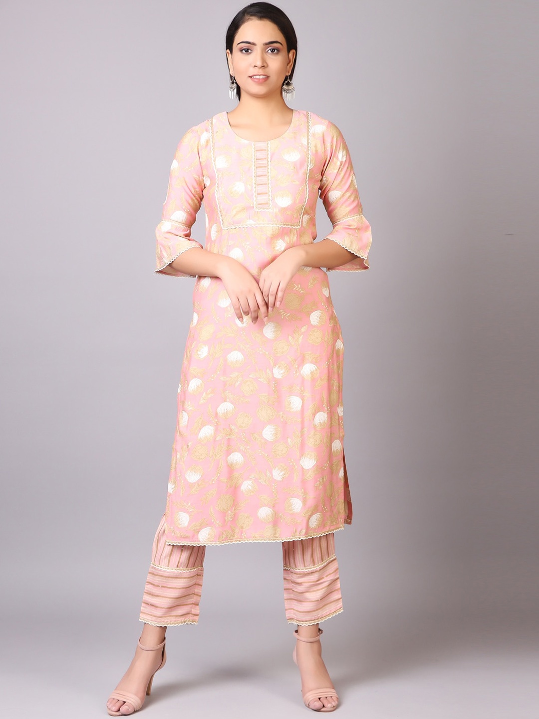 

V TRADITION Women Ethnic Motifs Printed Kurta with Trouser set, Pink
