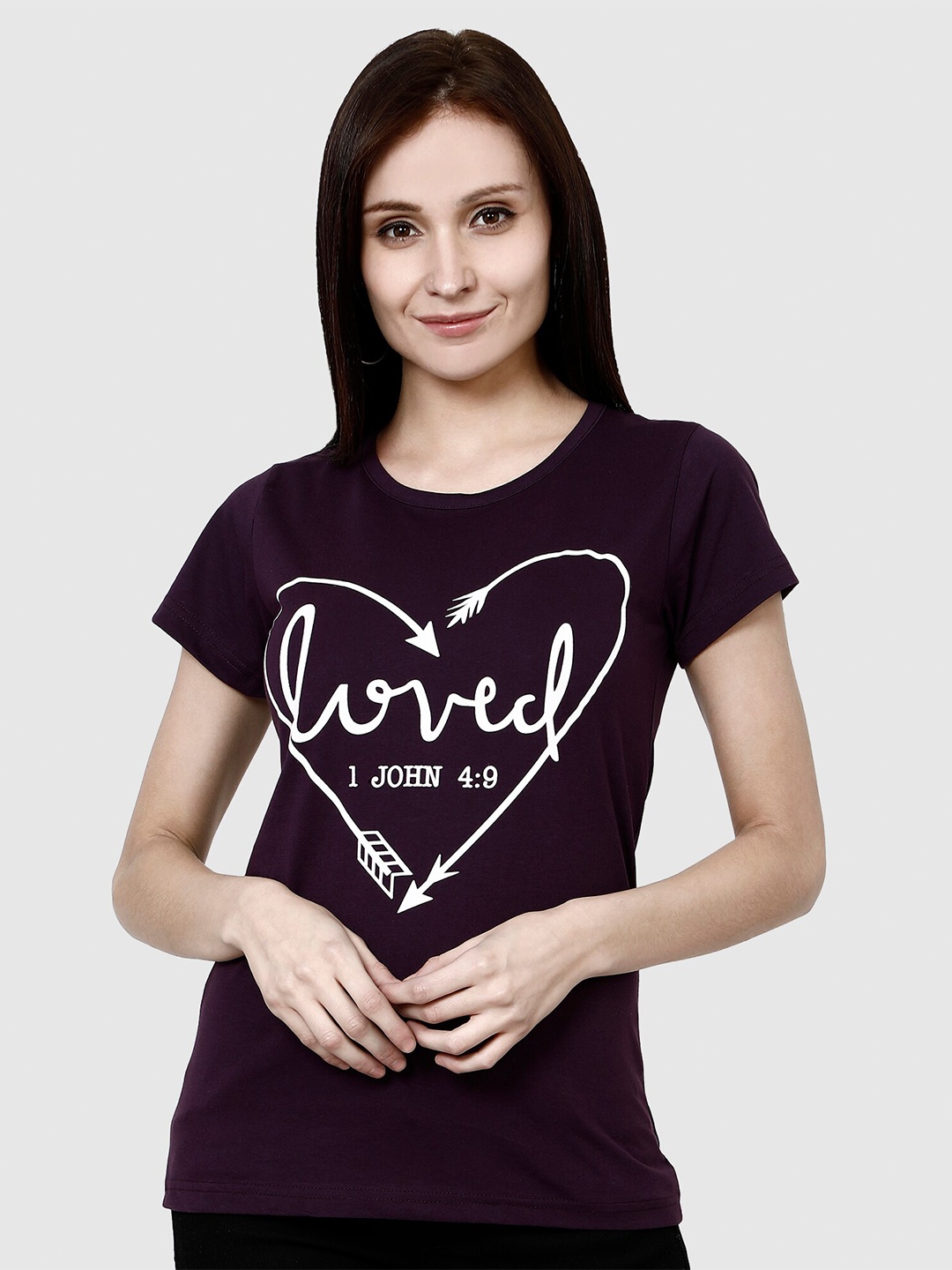 

CHOZI Women Black Typography Printed Bio Finish T-shirt