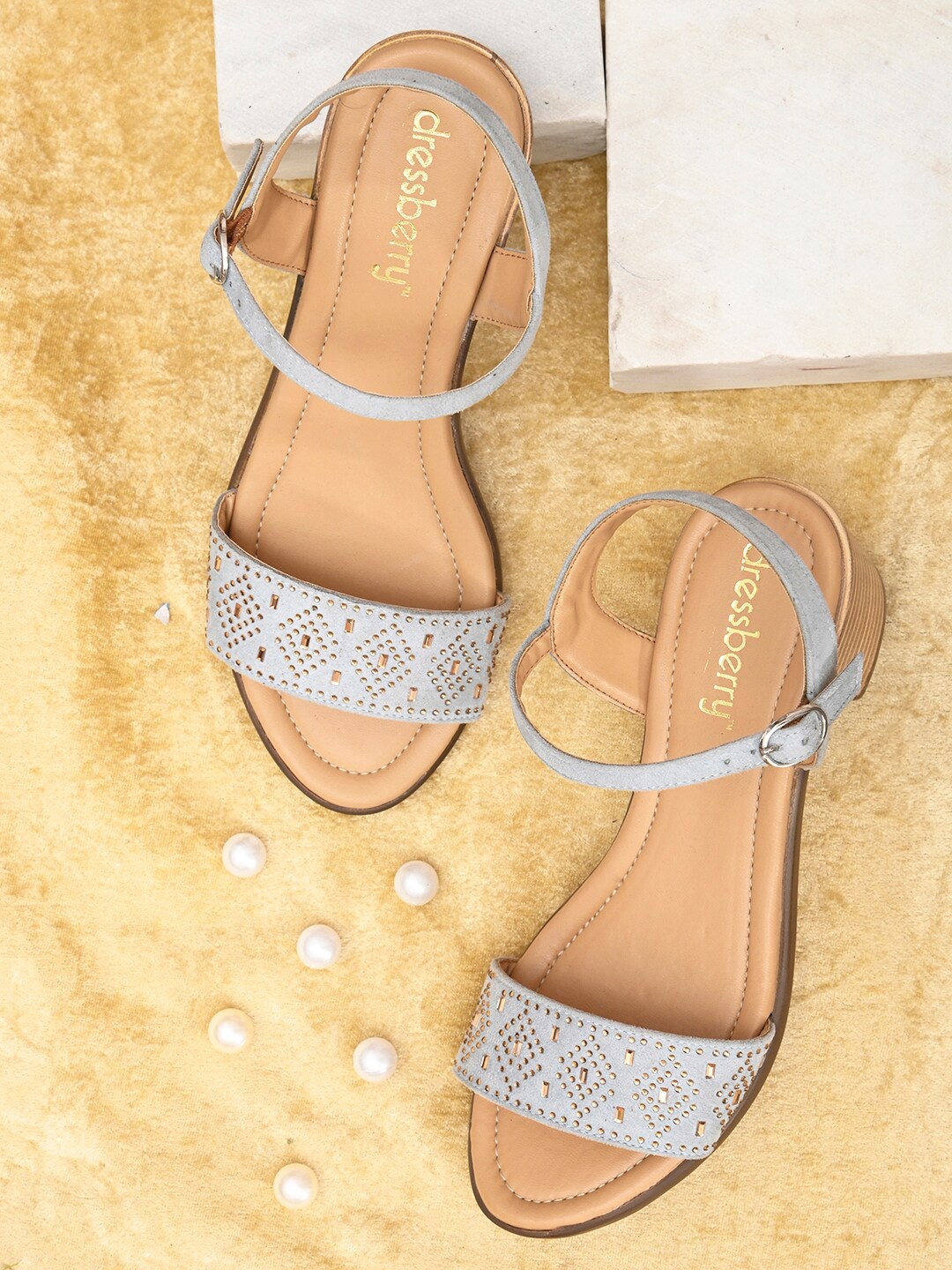

DressBerry Women Blue Embellished Suede Block Heels