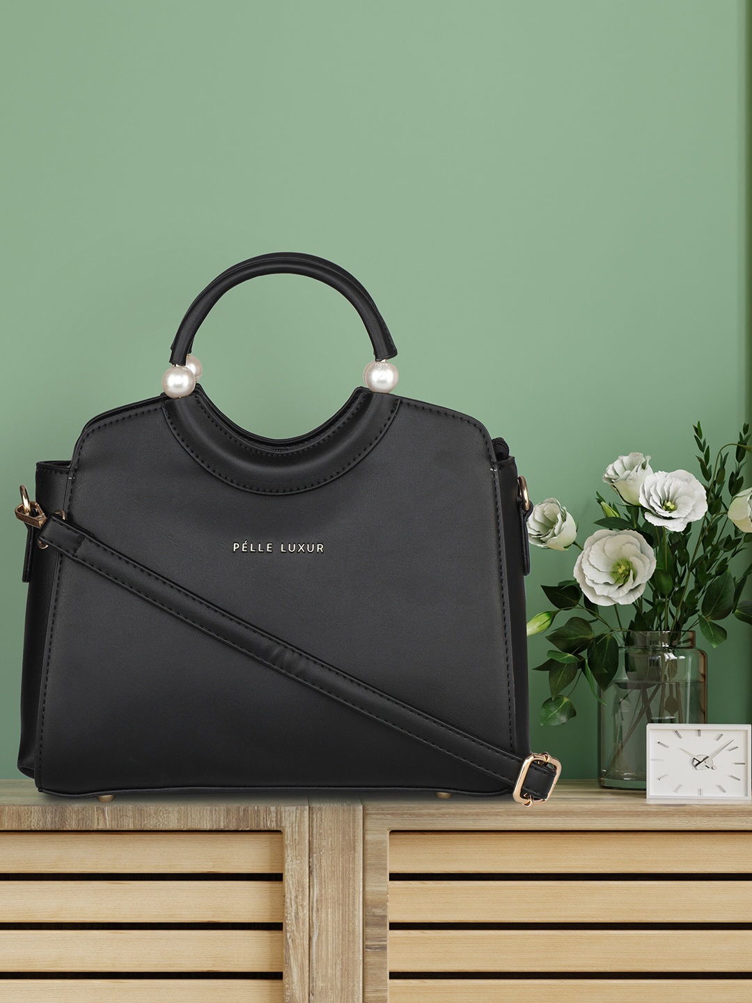 

PELLE LUXUR Black Leather Structured Handheld Bag