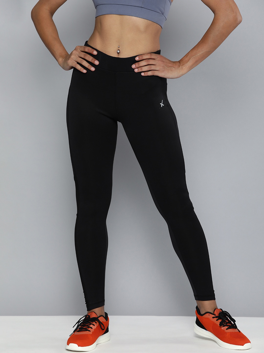 

HRX by Hrithik Roshan Women Black Solid Rapid-Dry Running Tights