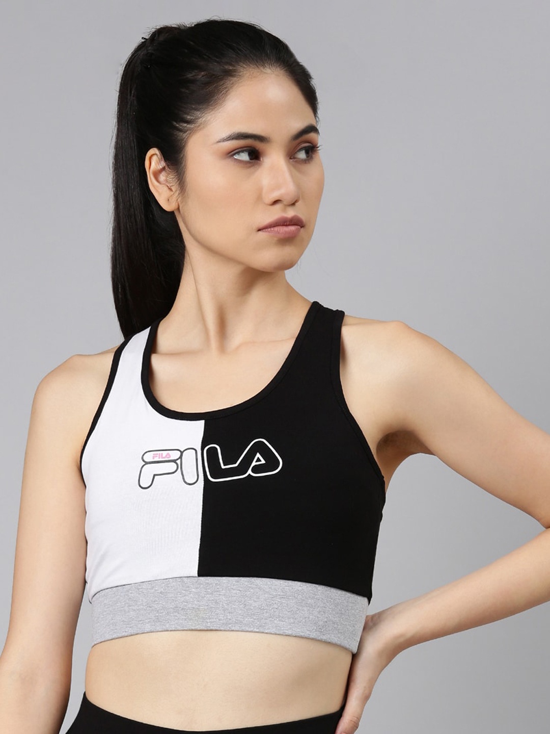 

FILA White & Black Colourblocked Lightly Padded Bra