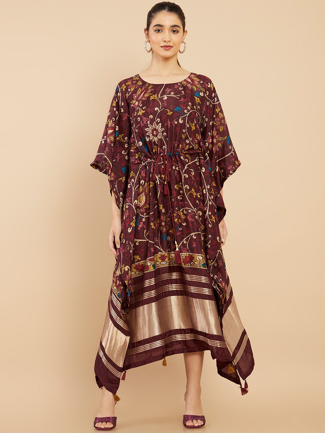 

Soch Women Maroon & Gold-Toned Floral Printed Flared Sleeves Kaftan Kurta