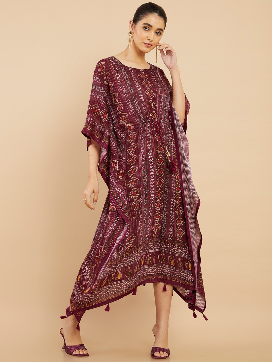 

Soch Women Maroon Ethnic Motifs Printed Flared Sleeves Kaftan Kurta