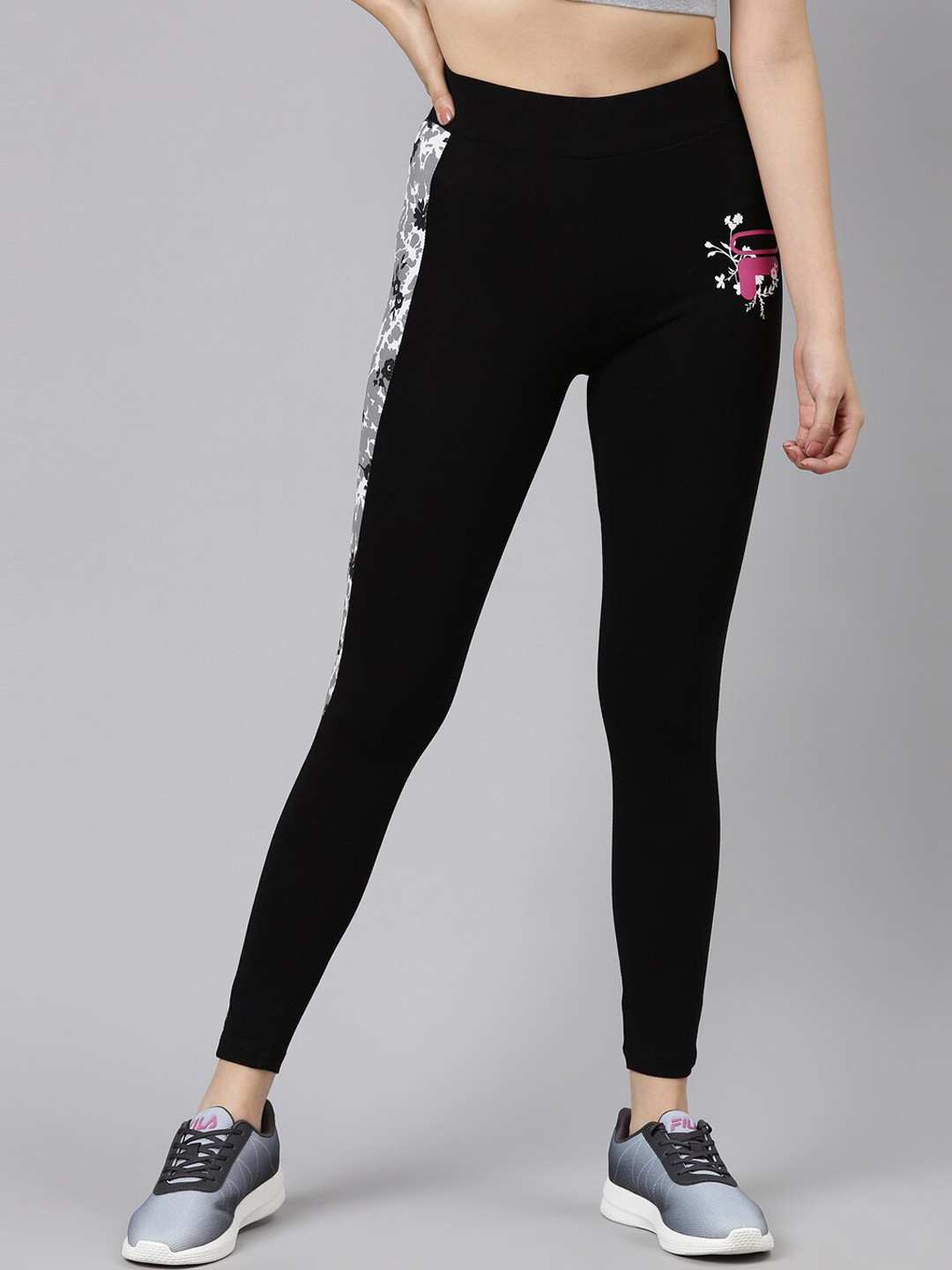 

FILA Women Black Printed Leggings
