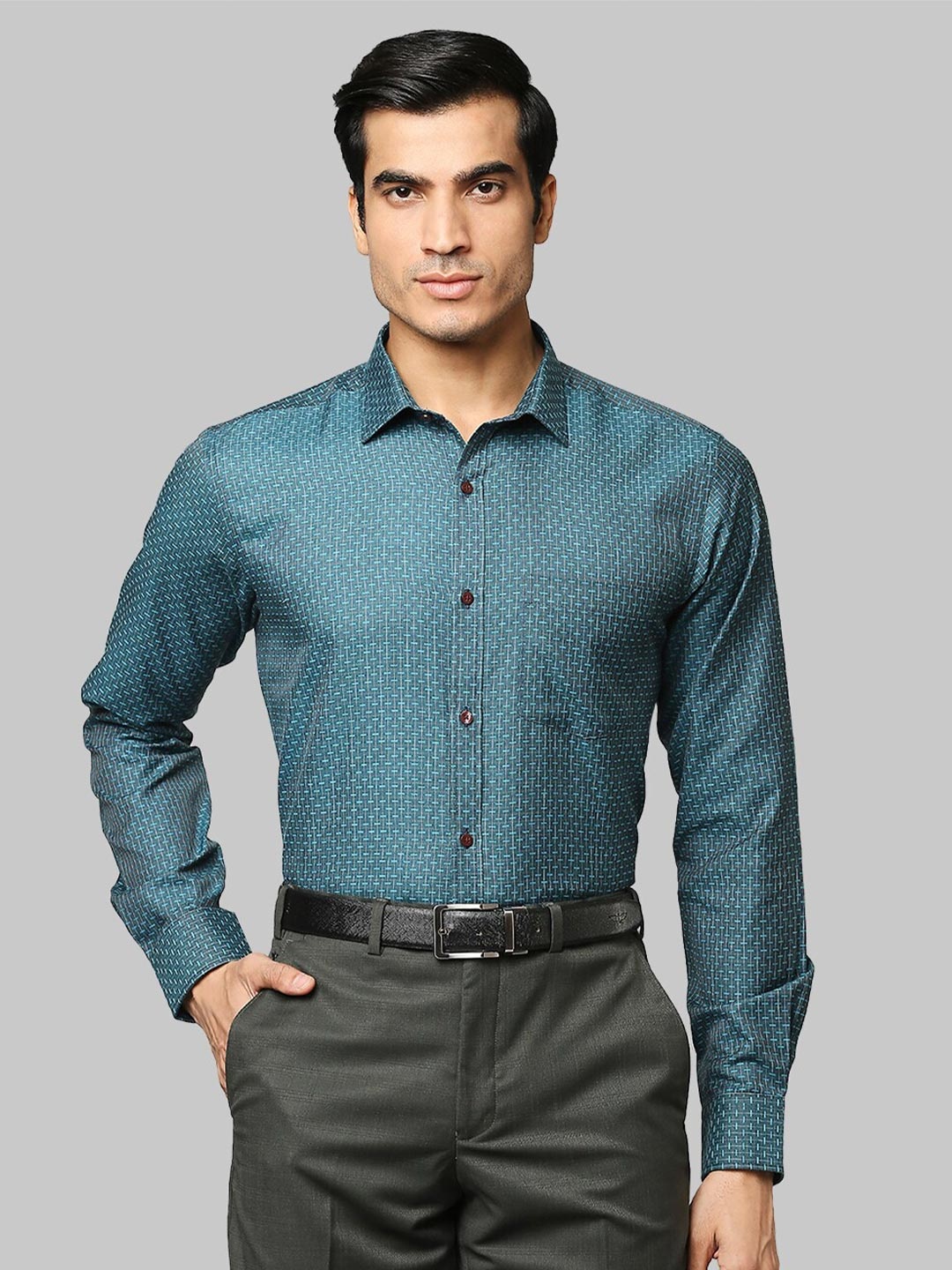 

Park Avenue Men Blue Slim Fit Printed Casual Shirt