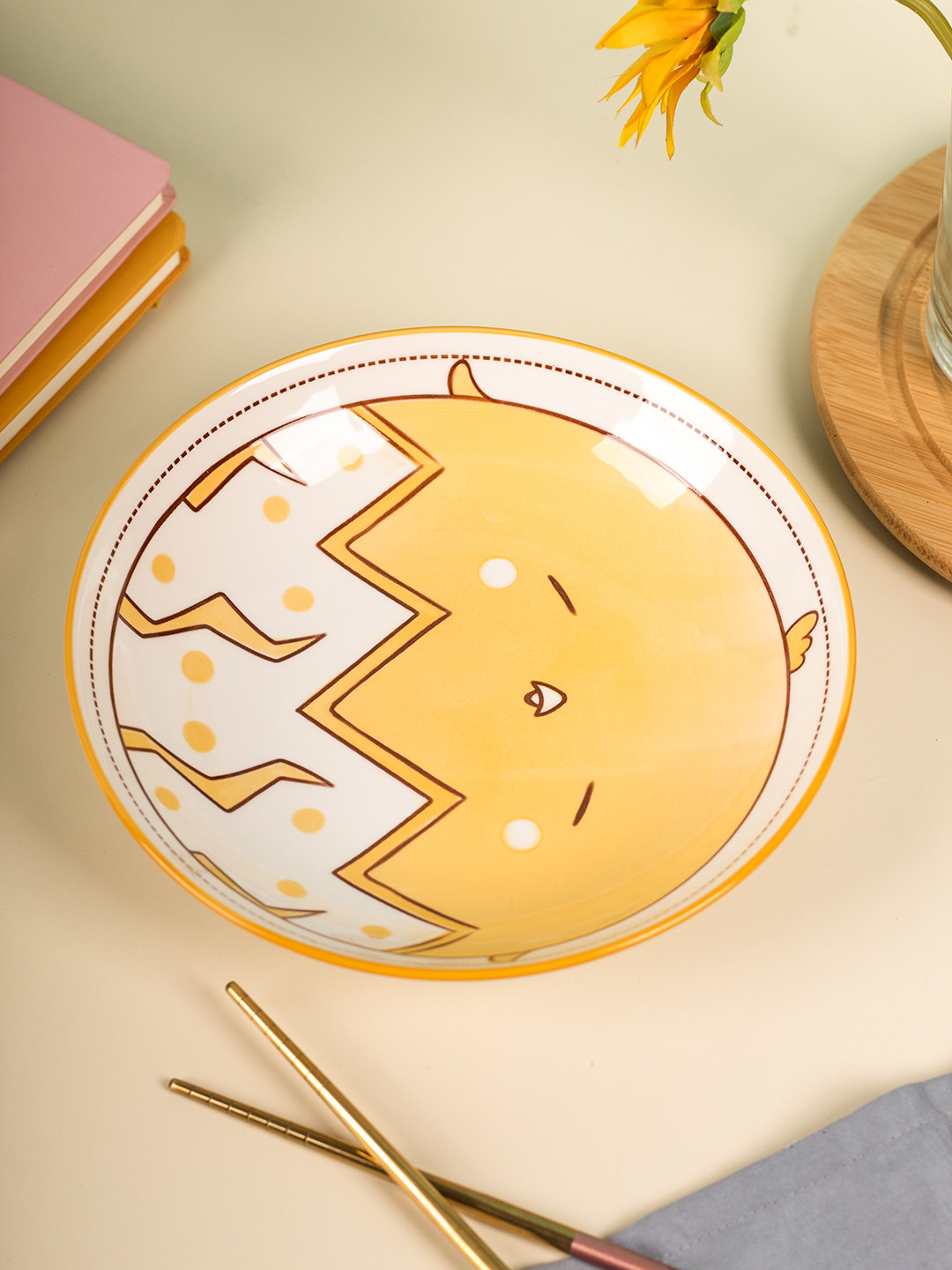 

MARKET99 Yellow & White Dishwasher And Microwave Safe Printed Ceramic Glossy Plates 600 ML