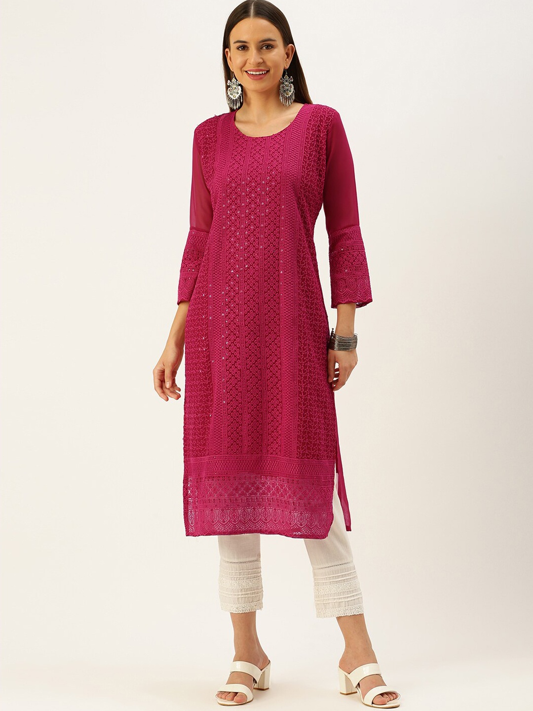 

SWAGG INDIA Women Fuchsia Floral Embroidered Thread Work Georgette Kurta