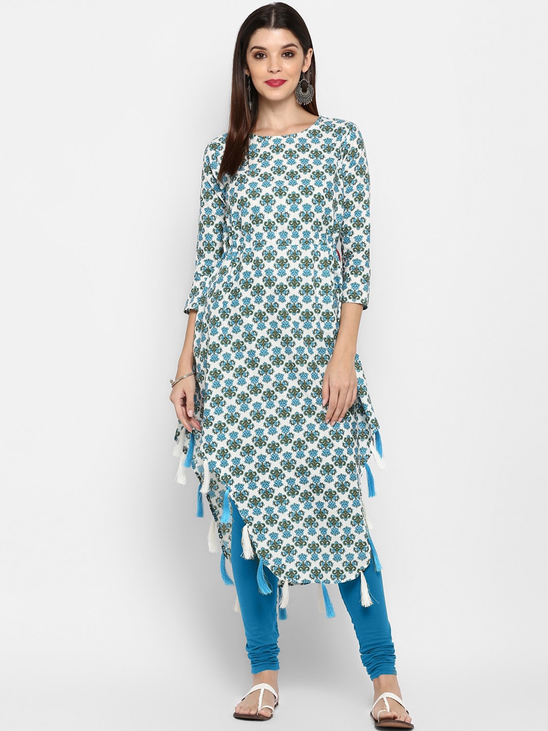 

Vbuyz Women Blue Ethnic Motifs Printed Cold-Shoulder Sleeves Kurta