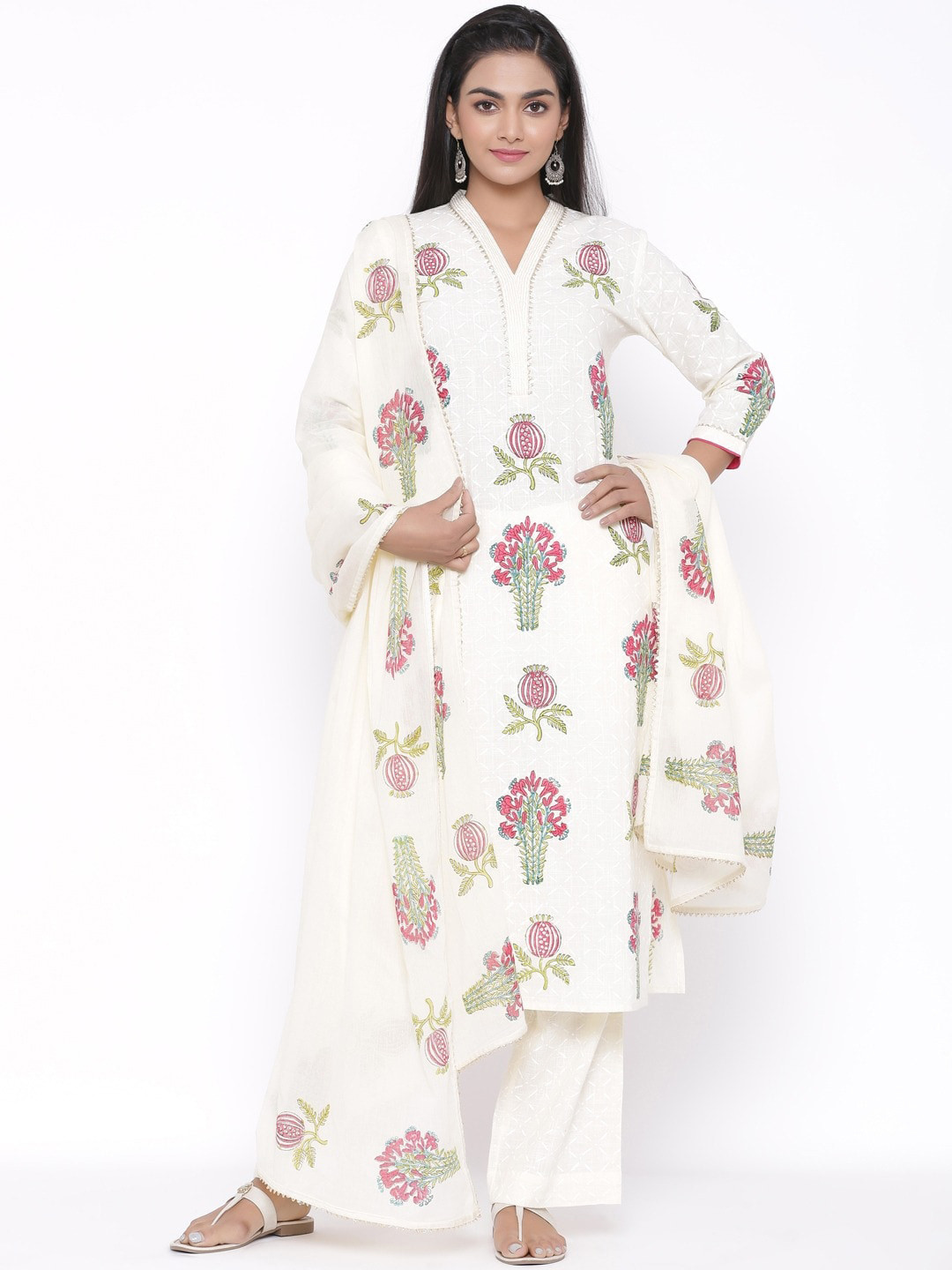 

fabGLOBAL Women Off White Floral Printed Pure Cotton Kurta with Palazzos & With Dupatta