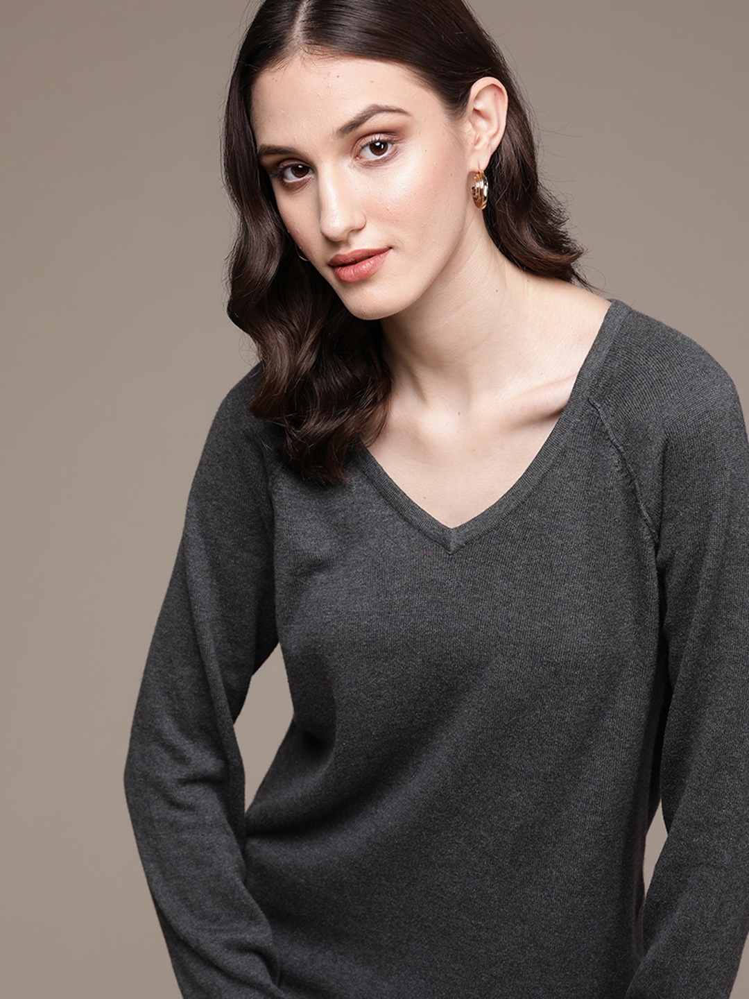 

Macy's Karen Scott Women Solid V-Neck Raglan Sleeves Pullover, Charcoal