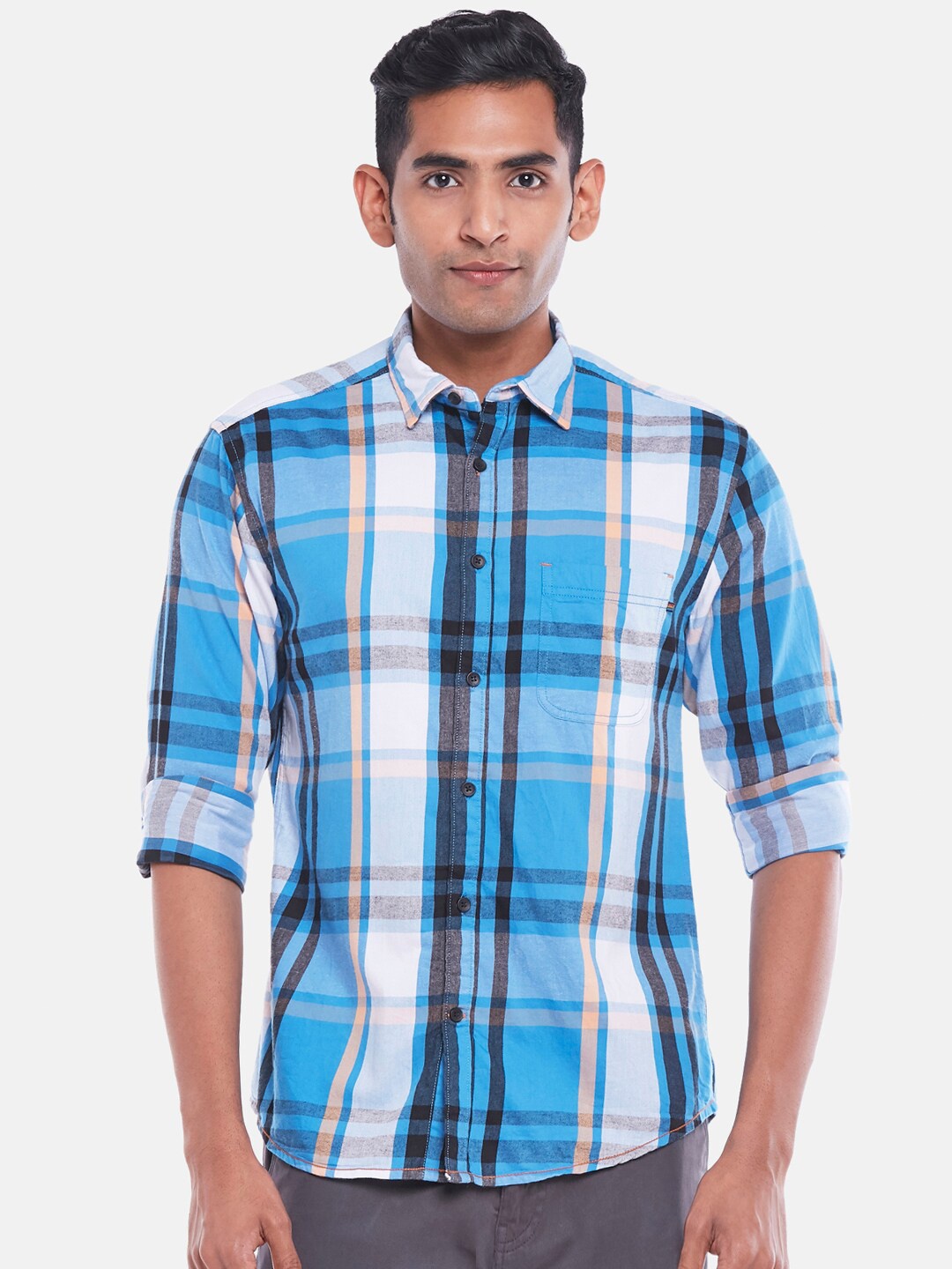 

Urban Ranger by pantaloons Men Blue Slim Fit Checked Casual Shirt