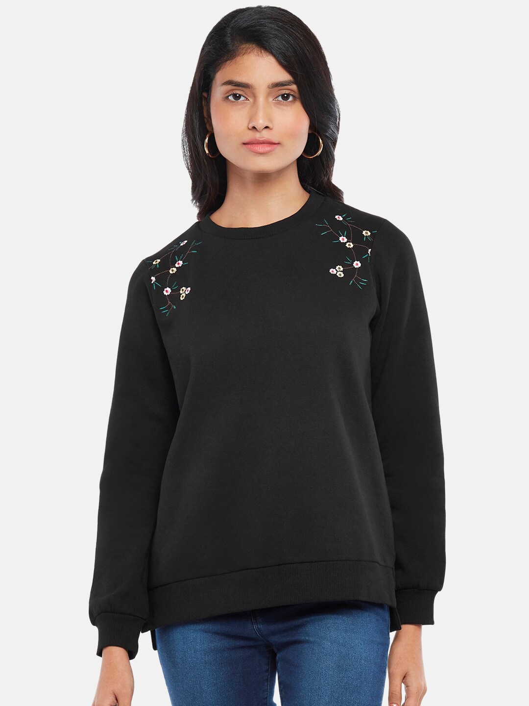 

People Women Black Solid Sweatshirt