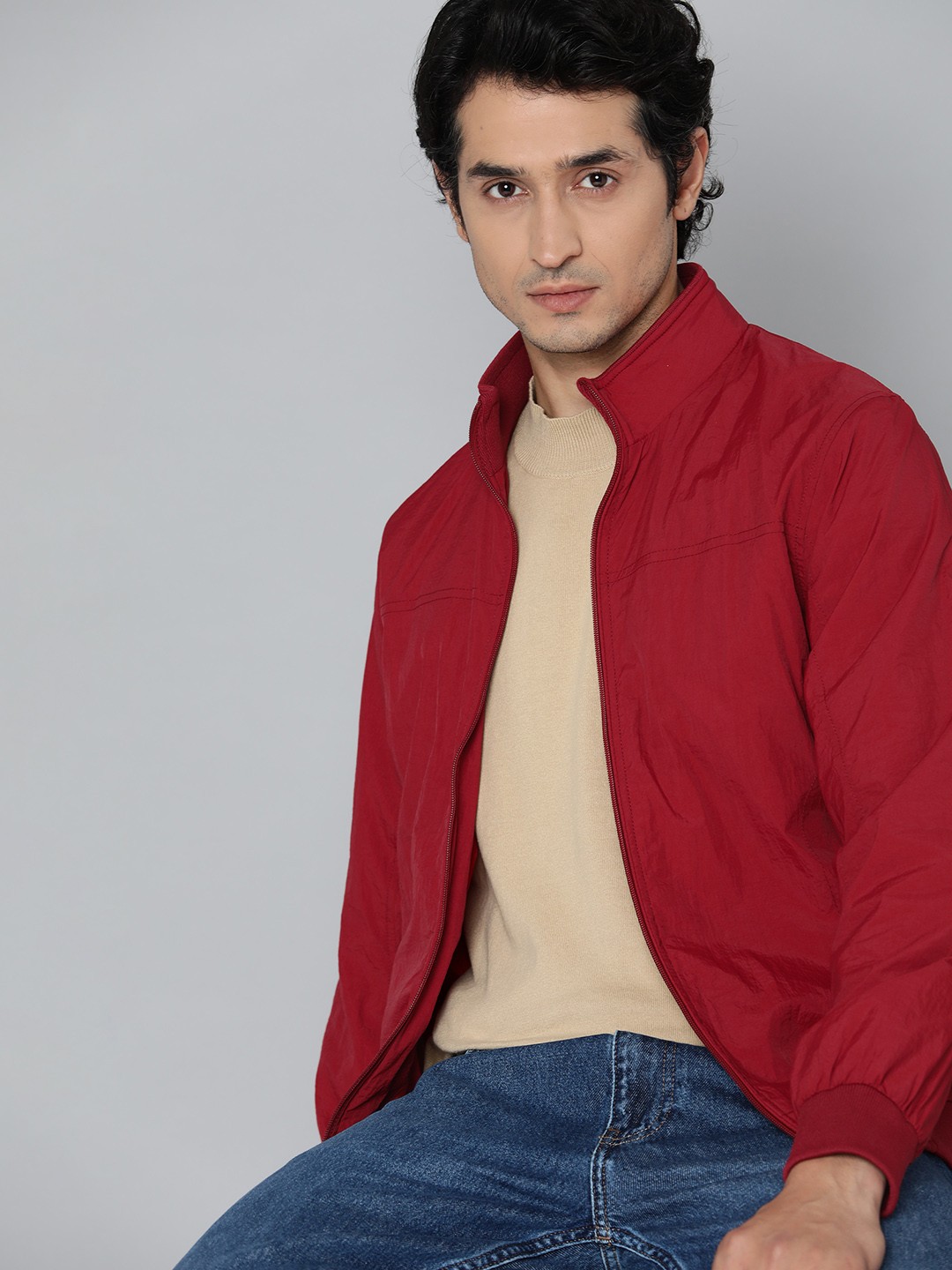

ether Men Red Solid Padded Jacket