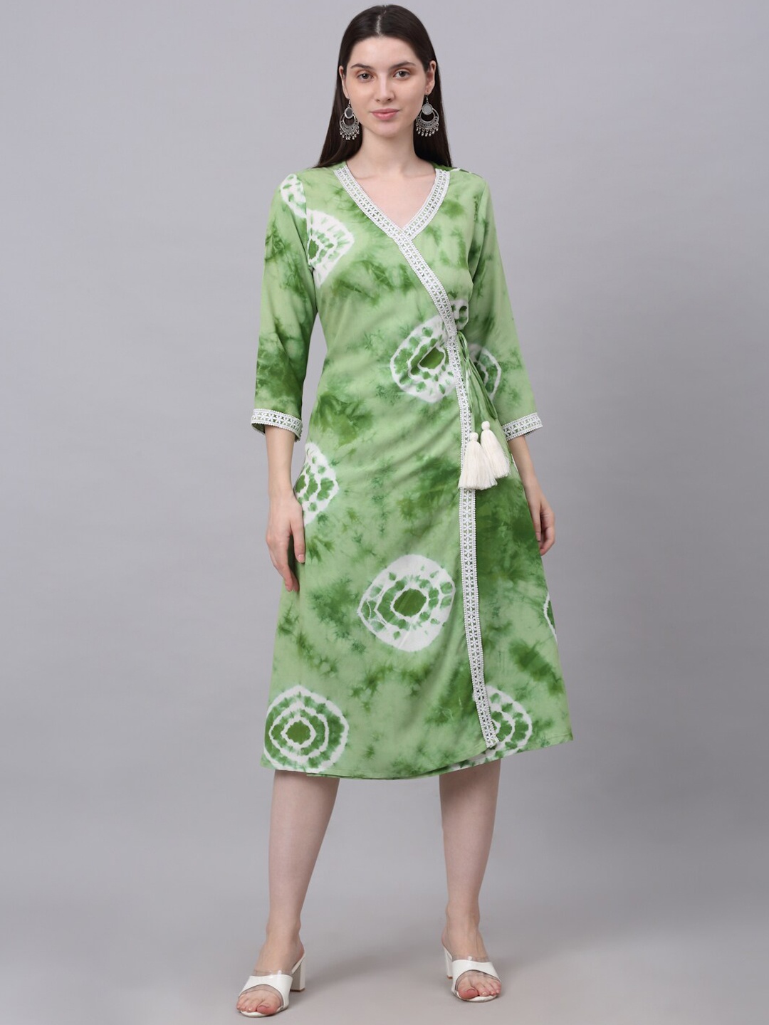 

Assamica Women Green Tie and Dye Dress
