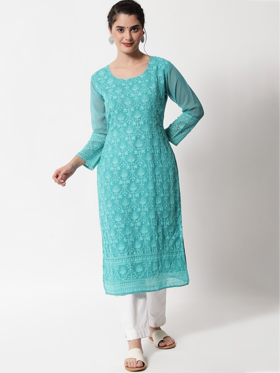 

VAIRAGEE Women Blue Ethnic Motifs Chikankari Georgette Kurta