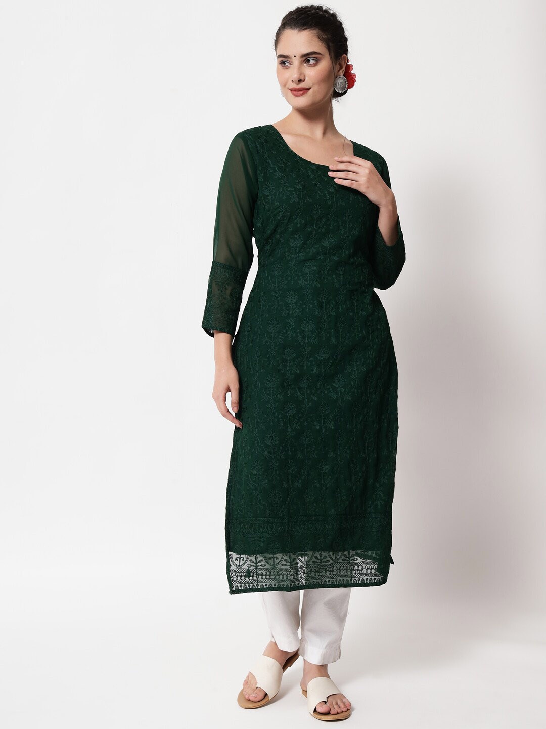 

VAIRAGEE Women Green Ethnic Motifs Embroidered Chikankari Georgette Kurta