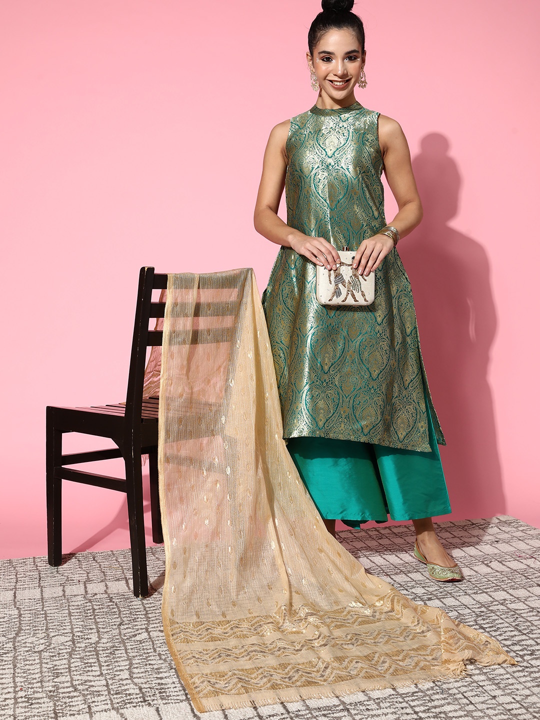 

InWeave Women Ethnic Motifs Silk Blend Woven Metallic Kurta Set, Teal