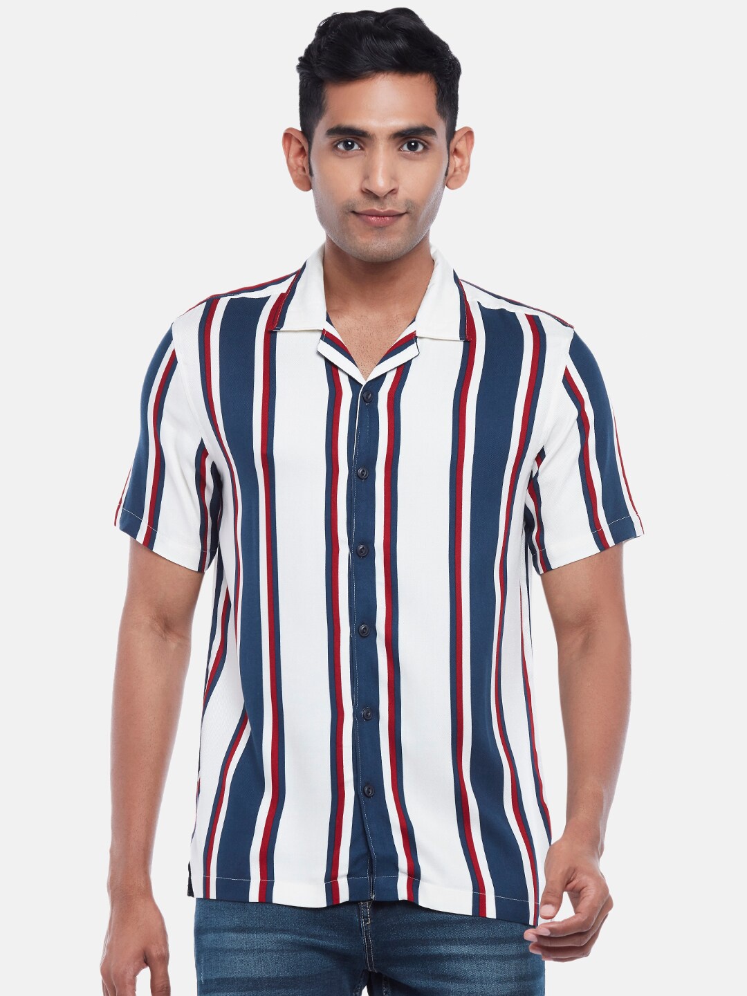 

People Men Navy Blue Slim Fit Striped Casual Shirt