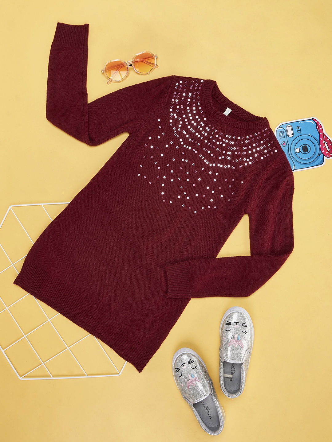 

Pantaloons Junior Girls Red Embellished Pullover
