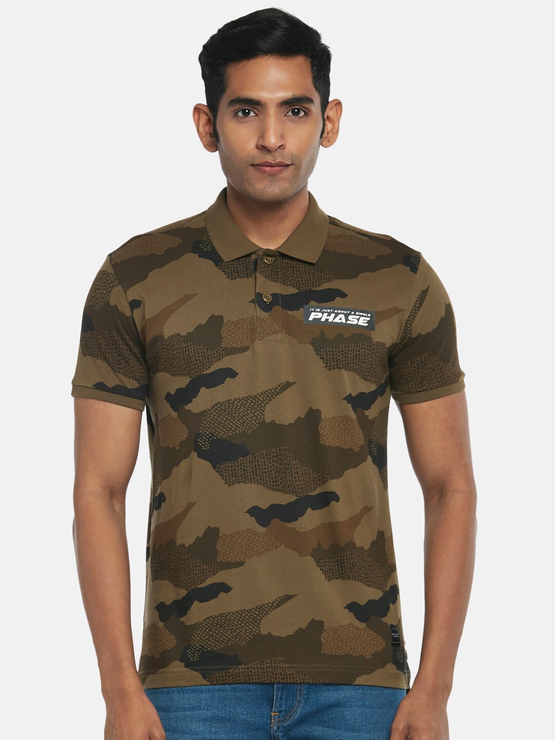 

People Men Olive Green Camouflage Printed Polo Collar Slim Fit T-shirt