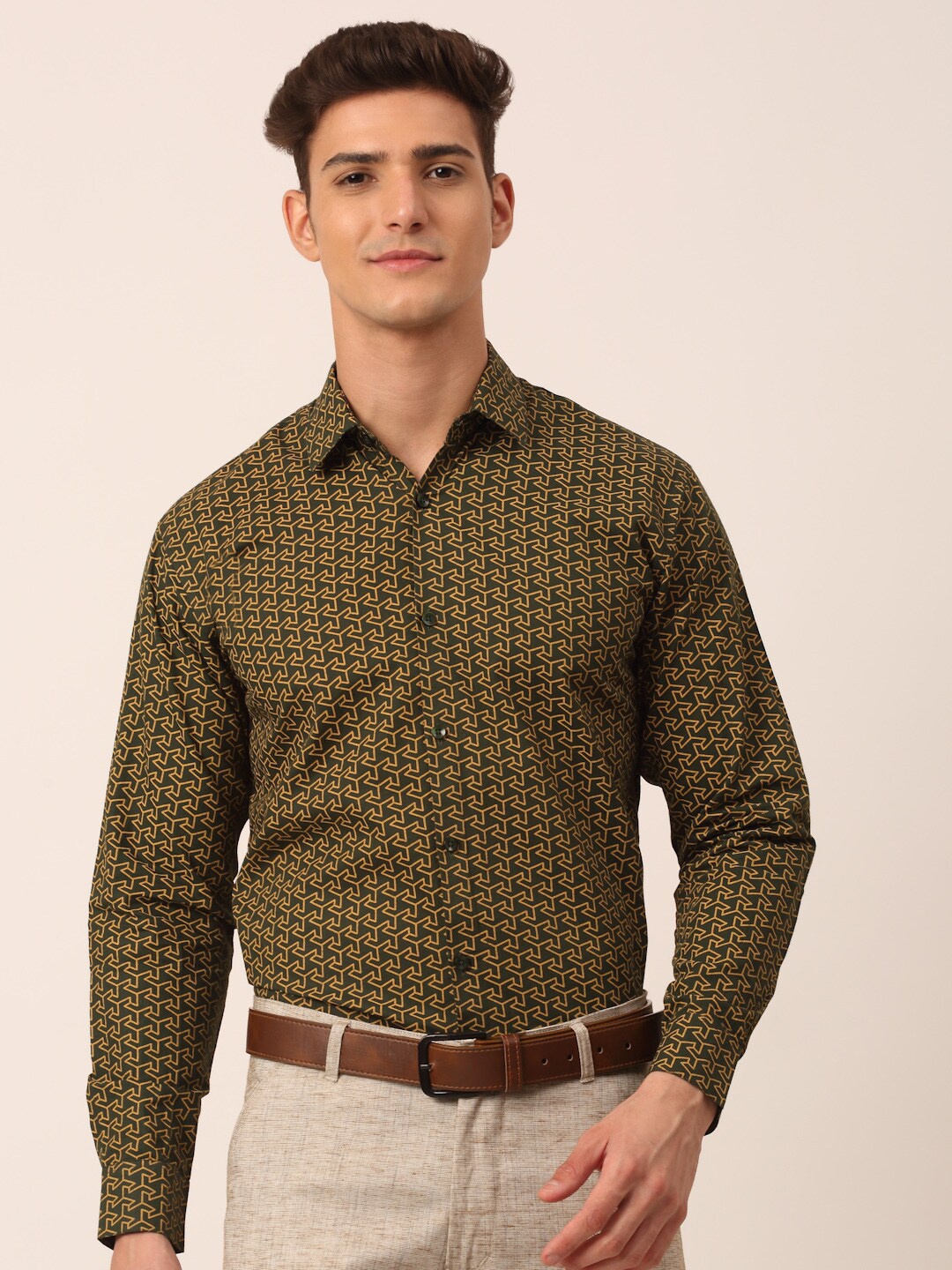 

JAINISH Men Olive Green Classic Slim Fit Floral Printed Pure Cotton Formal Shirt