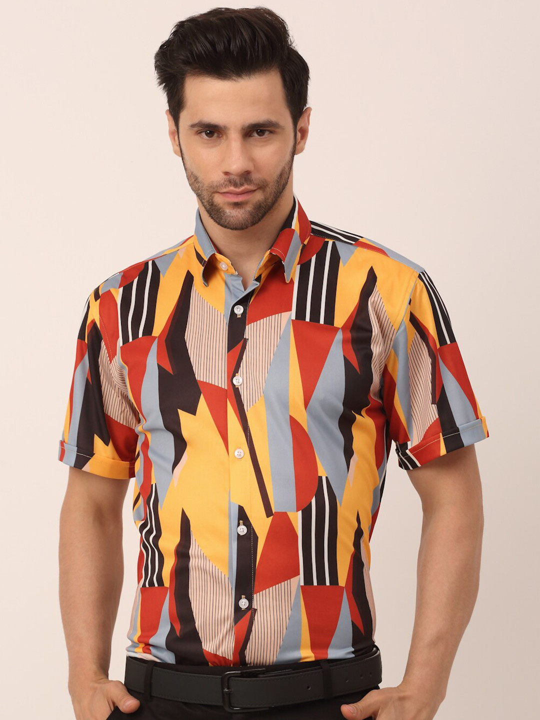

JAINISH Men Yellow Classic Slim Fit Printed Casual Shirt