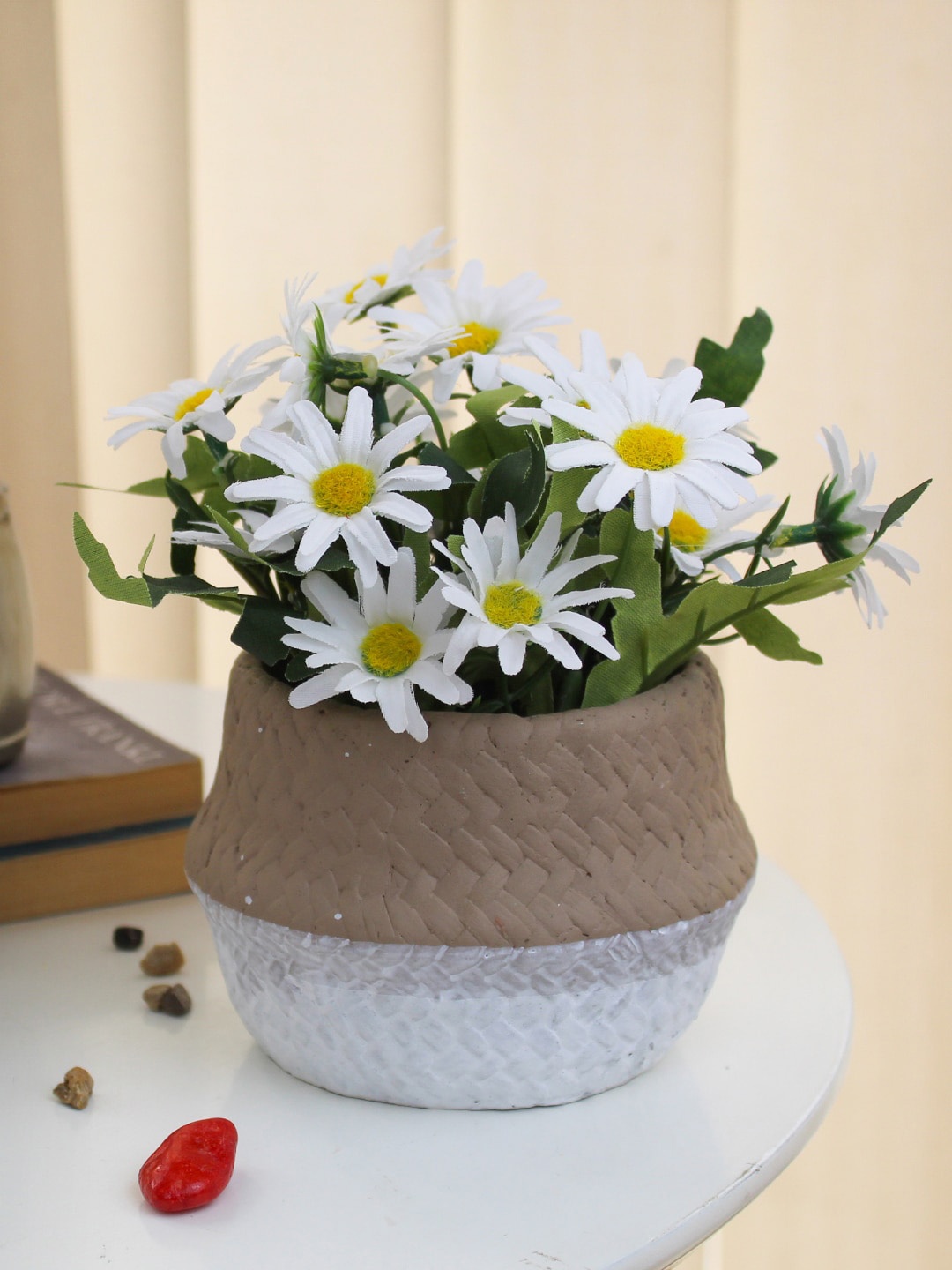 

TIED RIBBONS White Daisy Artificial Flowers Plant With Pot