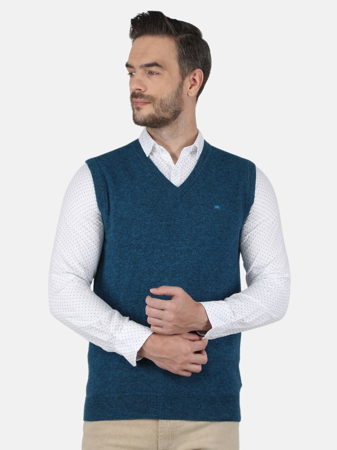 

Monte Carlo Men Blue Sweater Vest