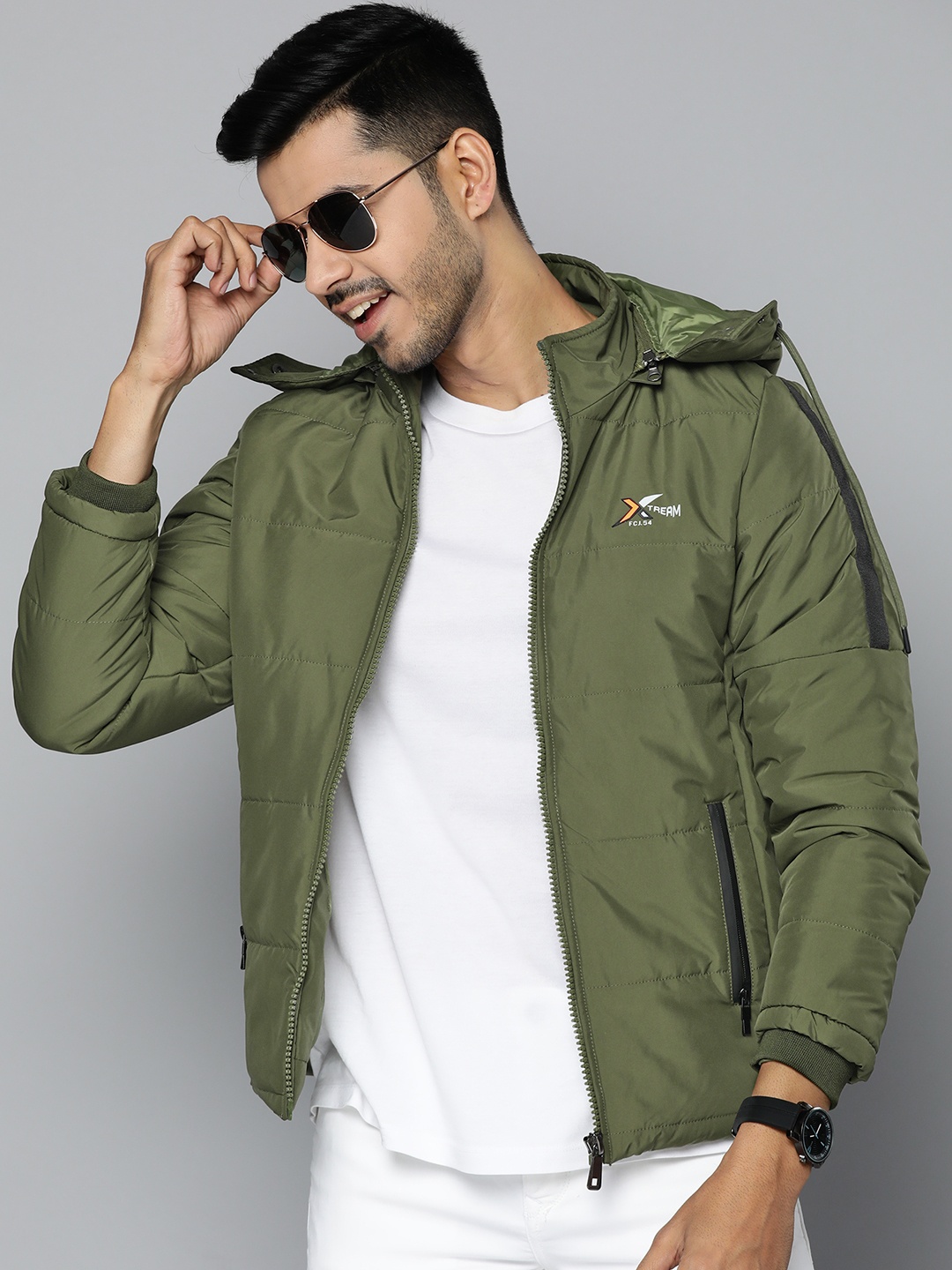 

Fort Collins Men Olive Green Solid Padded Jacket With Detachable Hood