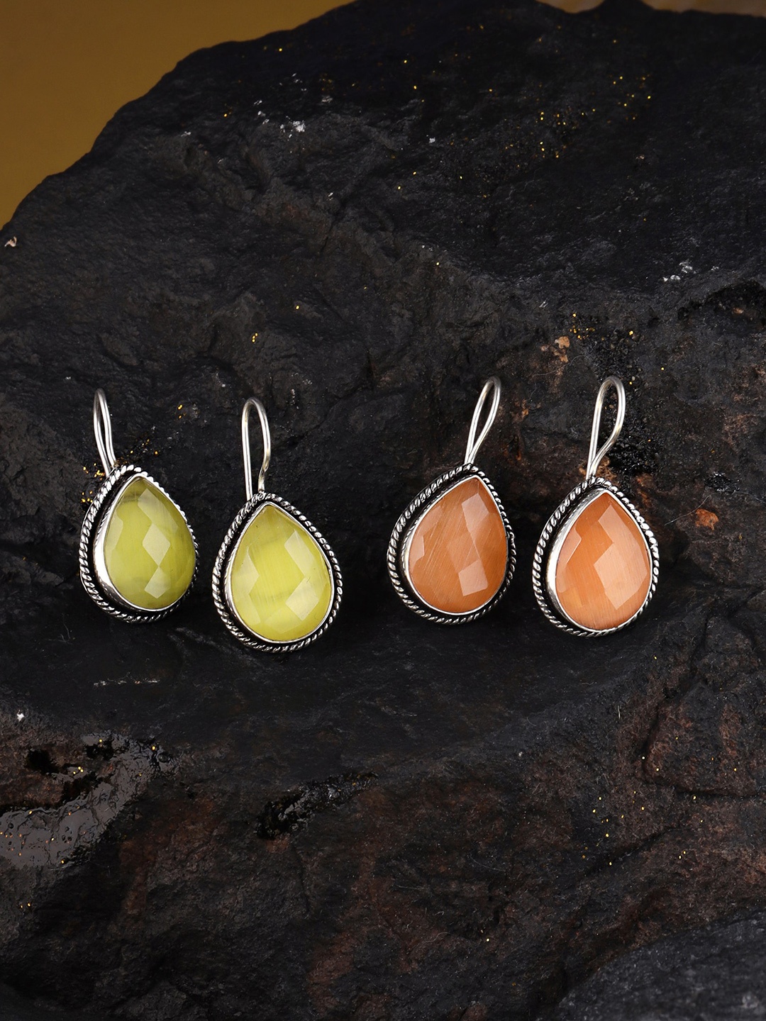 

Yellow Chimes Silver Oxidised Set of 2 Orange & Yellow Contemporary Drop Earrings