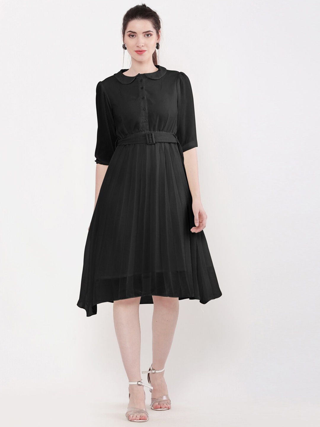 

WinEra Black Peter Pan Collar Georgette Dress
