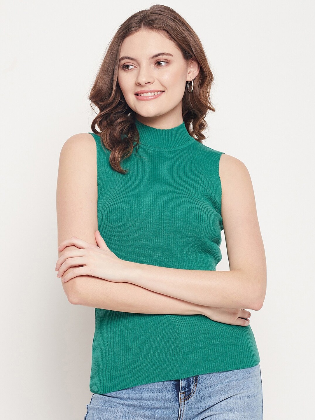 

98 Degree North Women Green Ribbed Sweater Vest