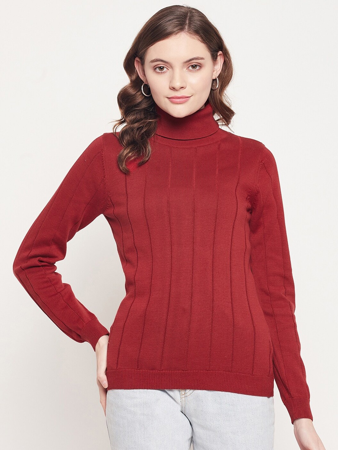 

98 Degree North Women Red Striped Pullover