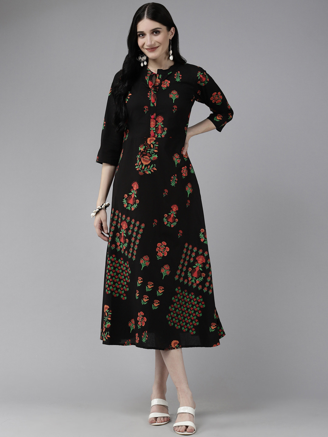 

Yufta Black Ethnic Motifs Printed Midi A-Line Dress