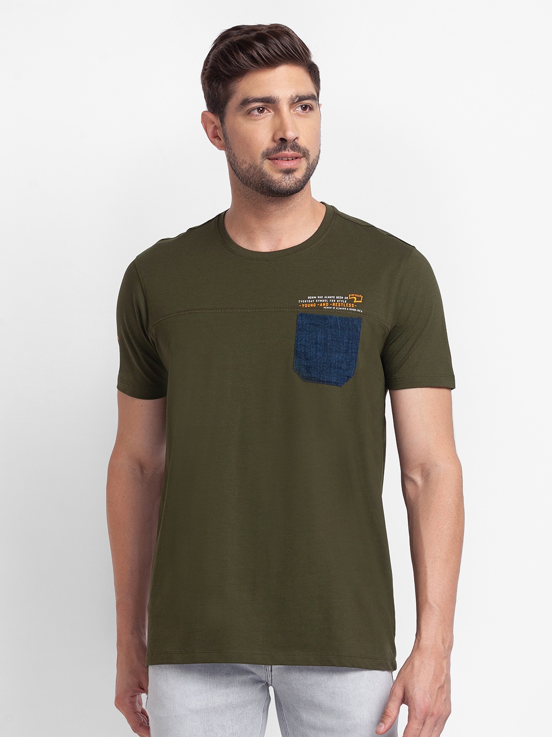 

SPYKAR Typography Printed Slim Fit Casual Pocket T-shirt, Olive