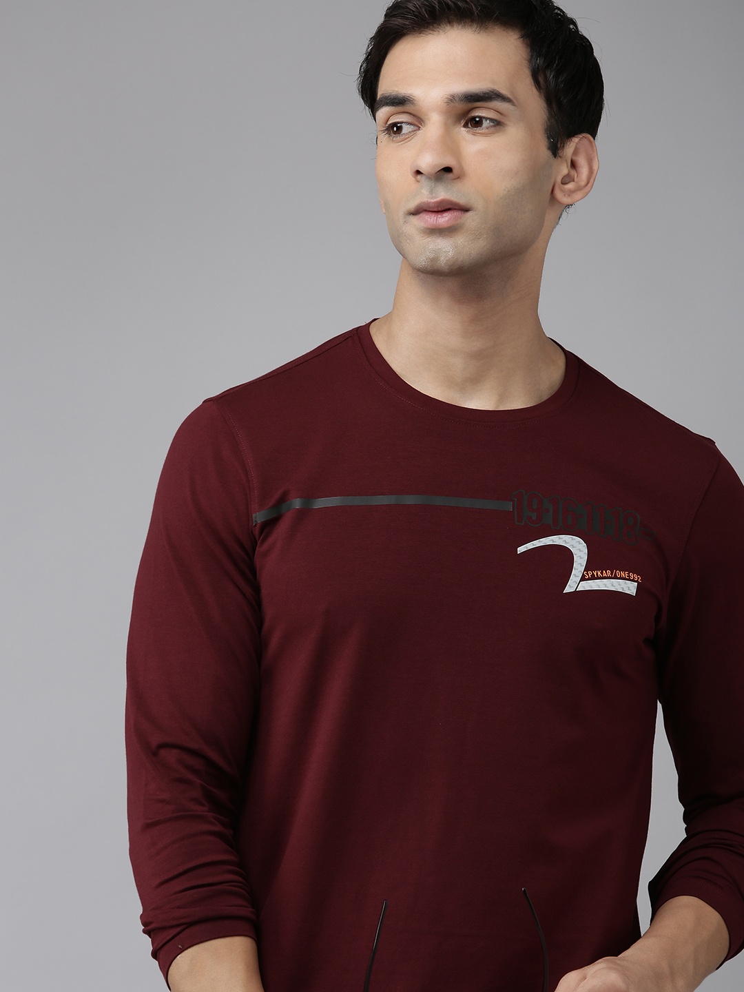 

SPYKAR Brand Logo Printed Pure Cotton Slim Fit T-shirt, Maroon
