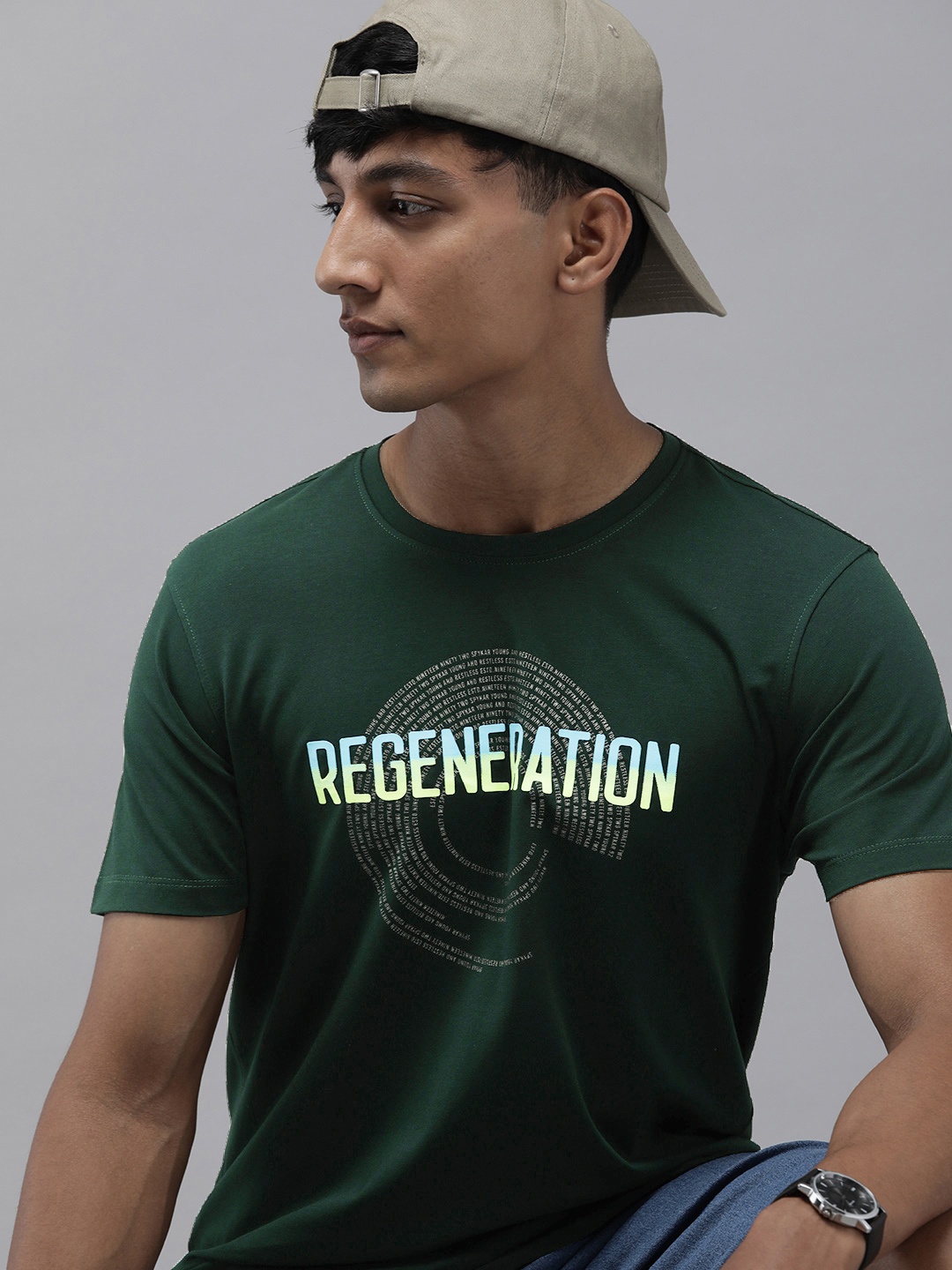 

SPYKAR Typography Printed Applique Slim Fit T-shirt, Green