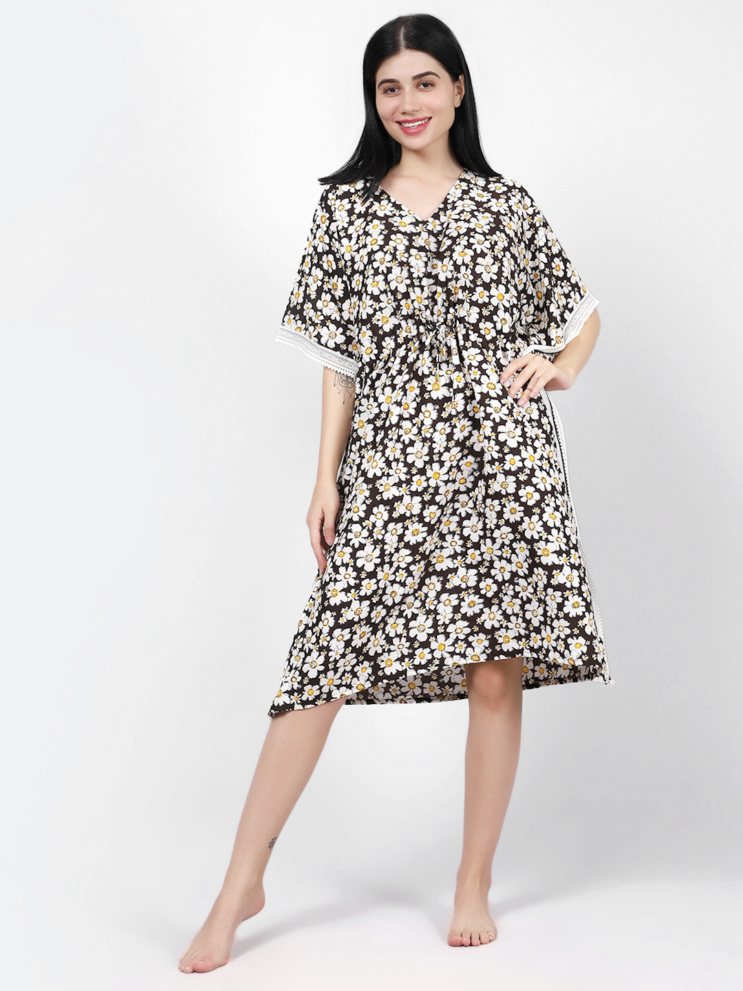 

EROTISSCH Women Black & White Printed Kaftan Cover-up