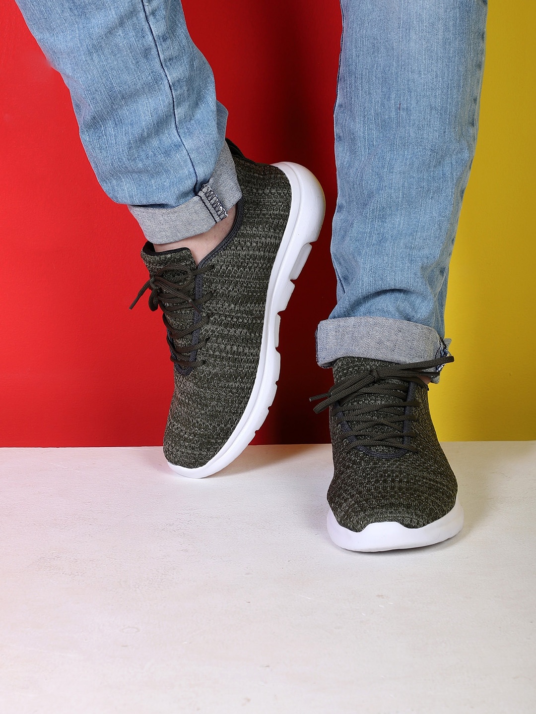 

TPENT Men Olive Green Lace-Up Sneakers
