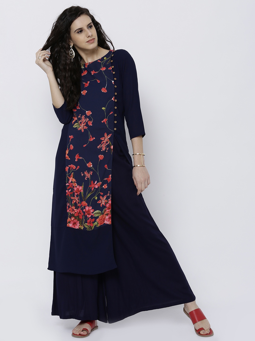 

Vishudh Women Navy & Red Printed A-Line Kurta, Navy blue