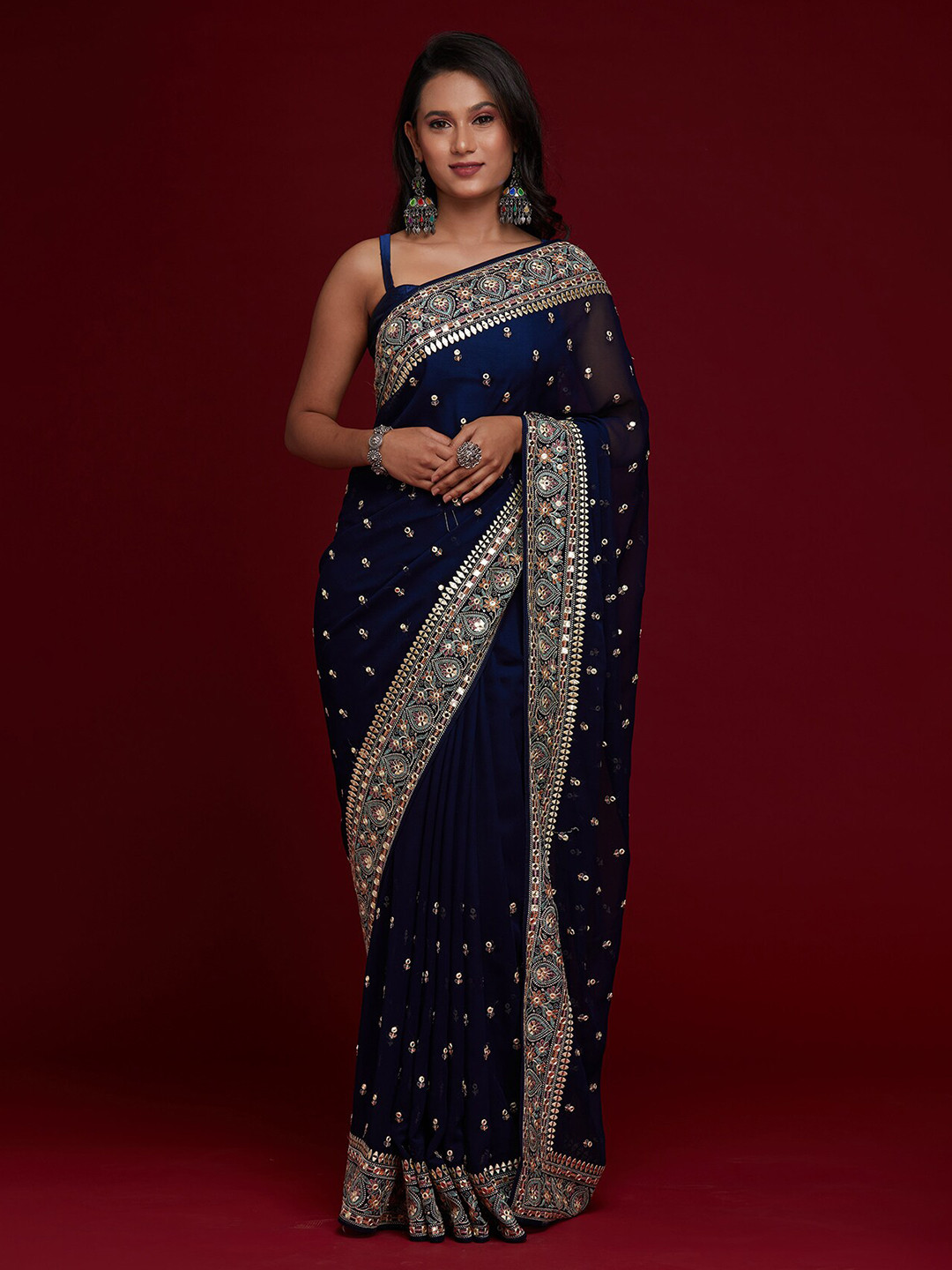 

Koskii Navy Blue & Silver-Toned Floral Embroidered Saree